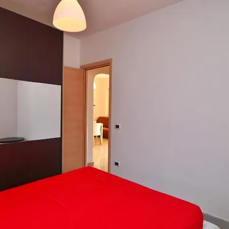 Holiday home Mina Con Giardino A Torre Colimena