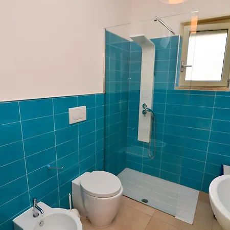 Mina Con Giardino A Holiday home